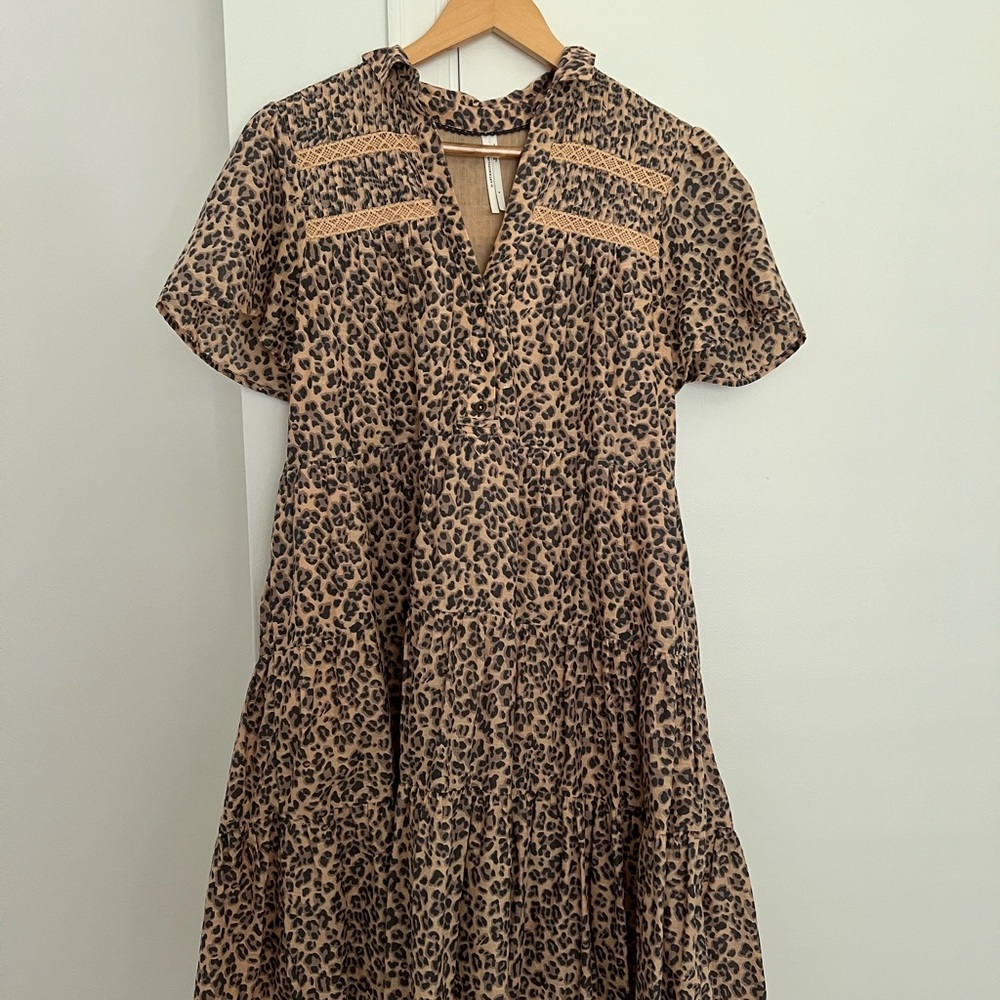 Anthropologies Leopard Print Short Sleeve Dress